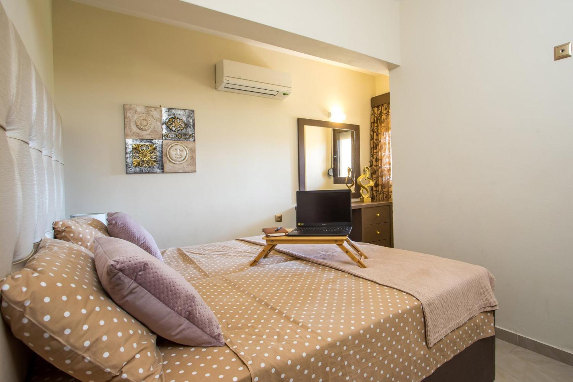 Casa Lyristis Apartment Faliraki Ngoại thất bức ảnh